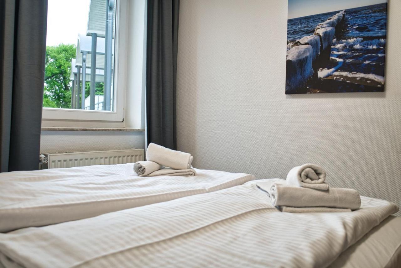 Strandnah, Balkon, Ahoi Erlebnisbad Gratis In Sellin - Strandresidenz Brandenburg Fewo 36 Goehren  Eksteriør billede